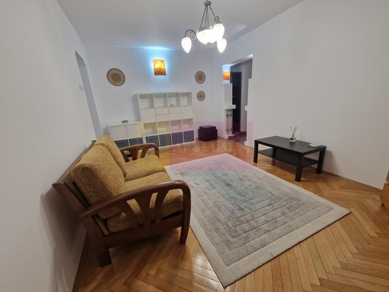 Apartament 2 camere Bd Eroilor- Academia Militara.