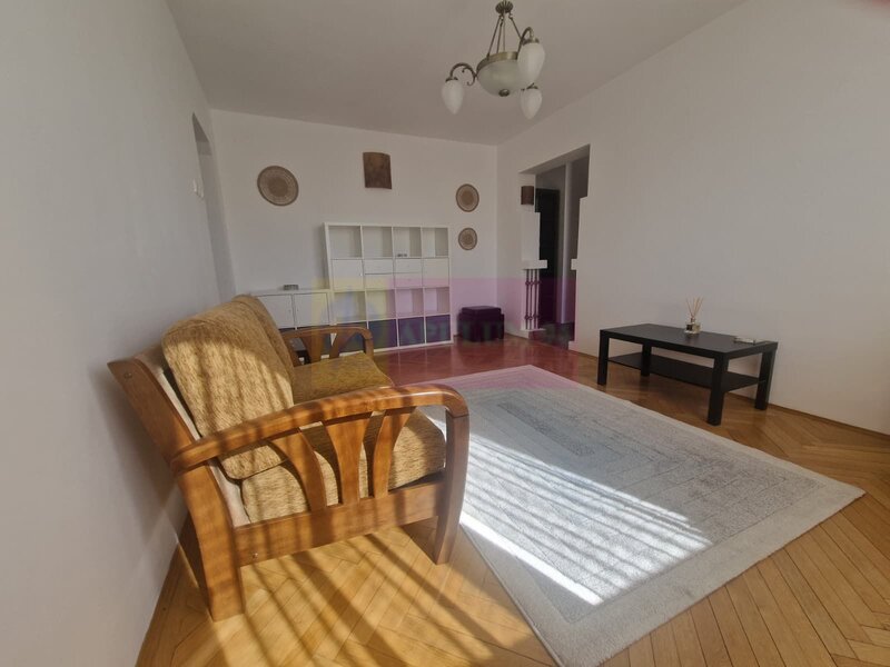 Apartament 2 camere Bd Eroilor- Academia Militara.